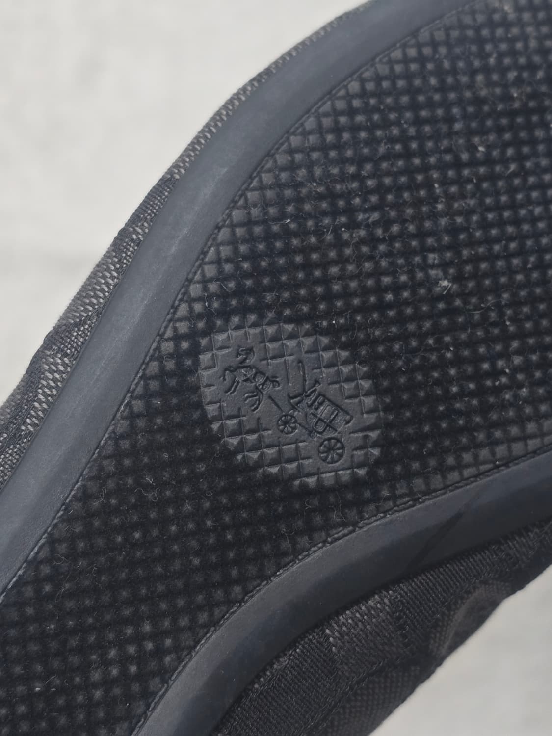 코치 시그니처 금속장식 슬립온 235 상품이미지7