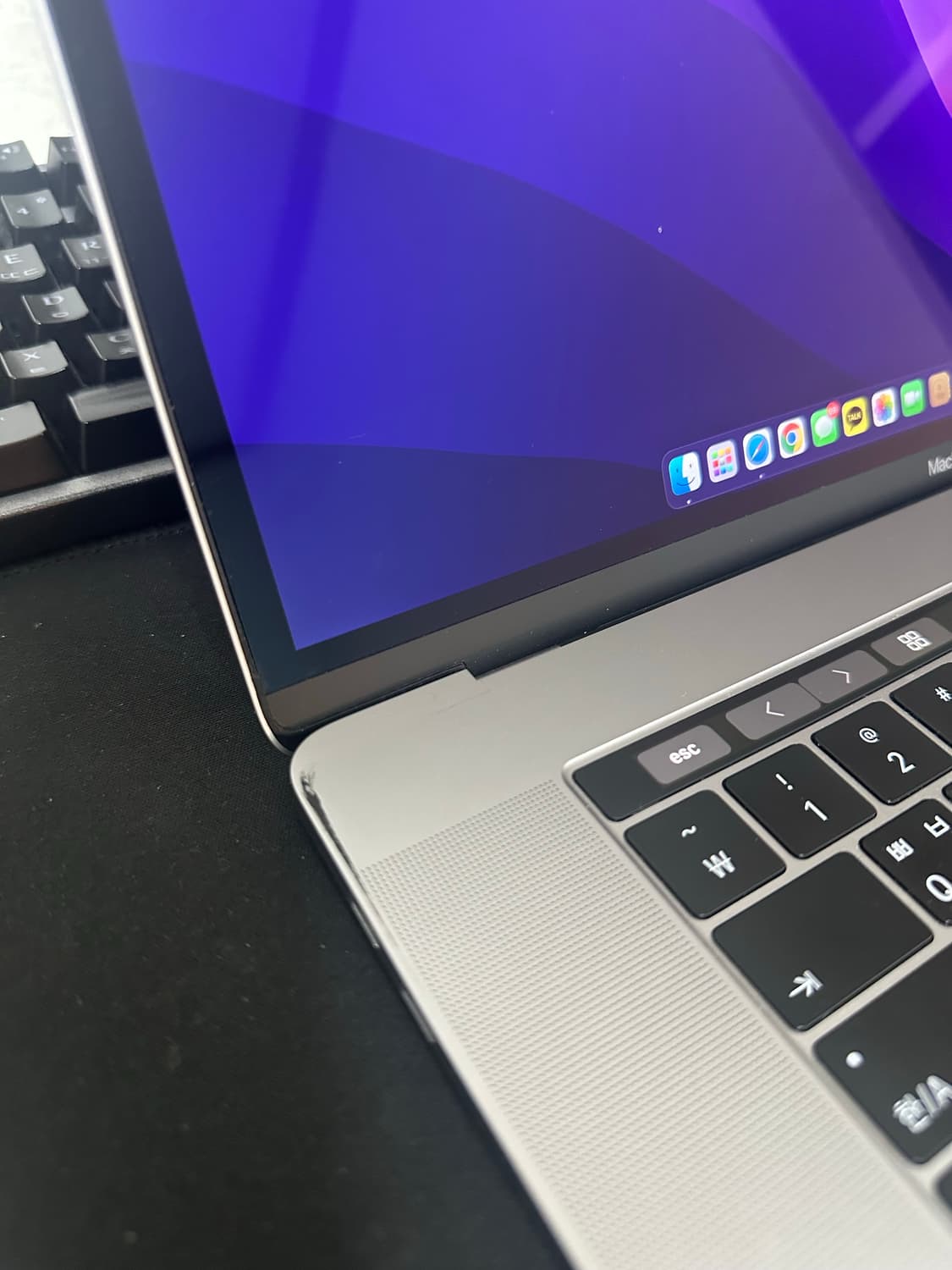 [2019 15인치] 맥북프로 i7/32G/SSD256GB 상품이미지3
