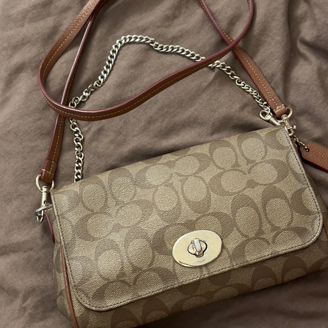 Coach signature Ruby crossbody mini bag 상품이미지1