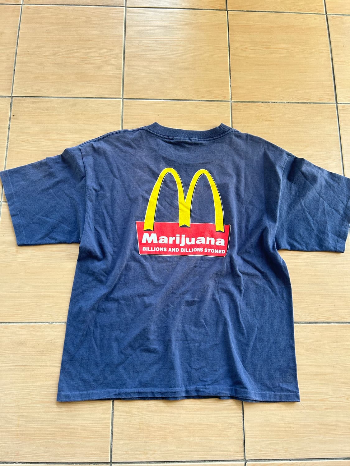 90‘s 맥도날드 마리화나 패러디 티셔츠 상품이미지1