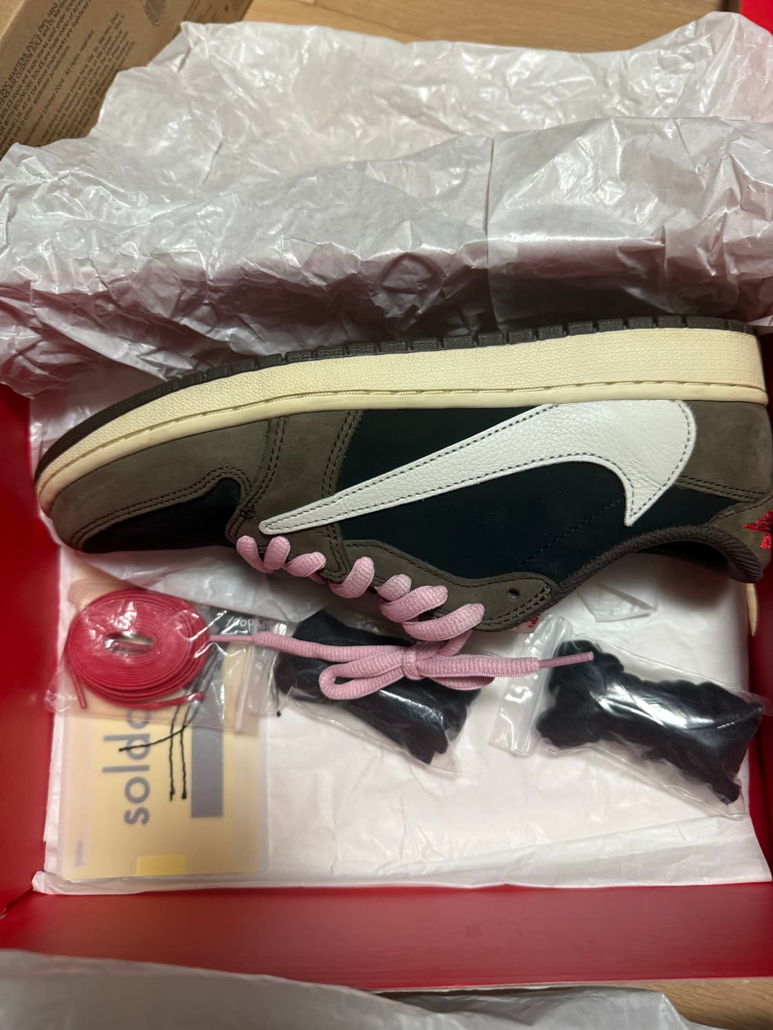 조던1 트레비스 스캇 Sp모카 민트급 280 풀구성 1회착용 실내 상품이미지3