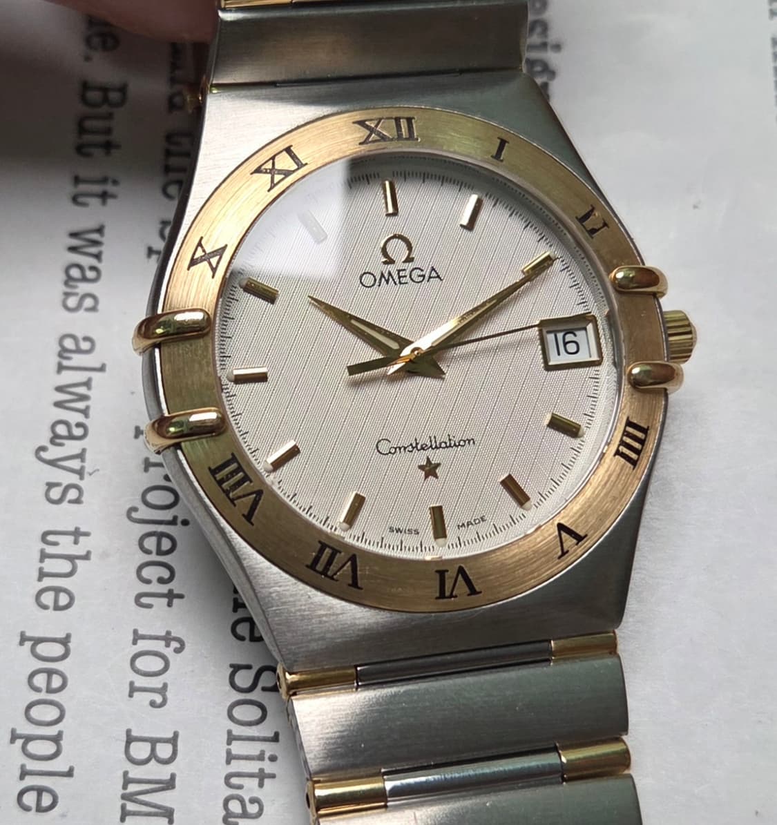 오메가 컨스틸레이션 별로고 하프바 콤비 화이트판 쿼츠 브레이슬릿 ver. 상품이미지10