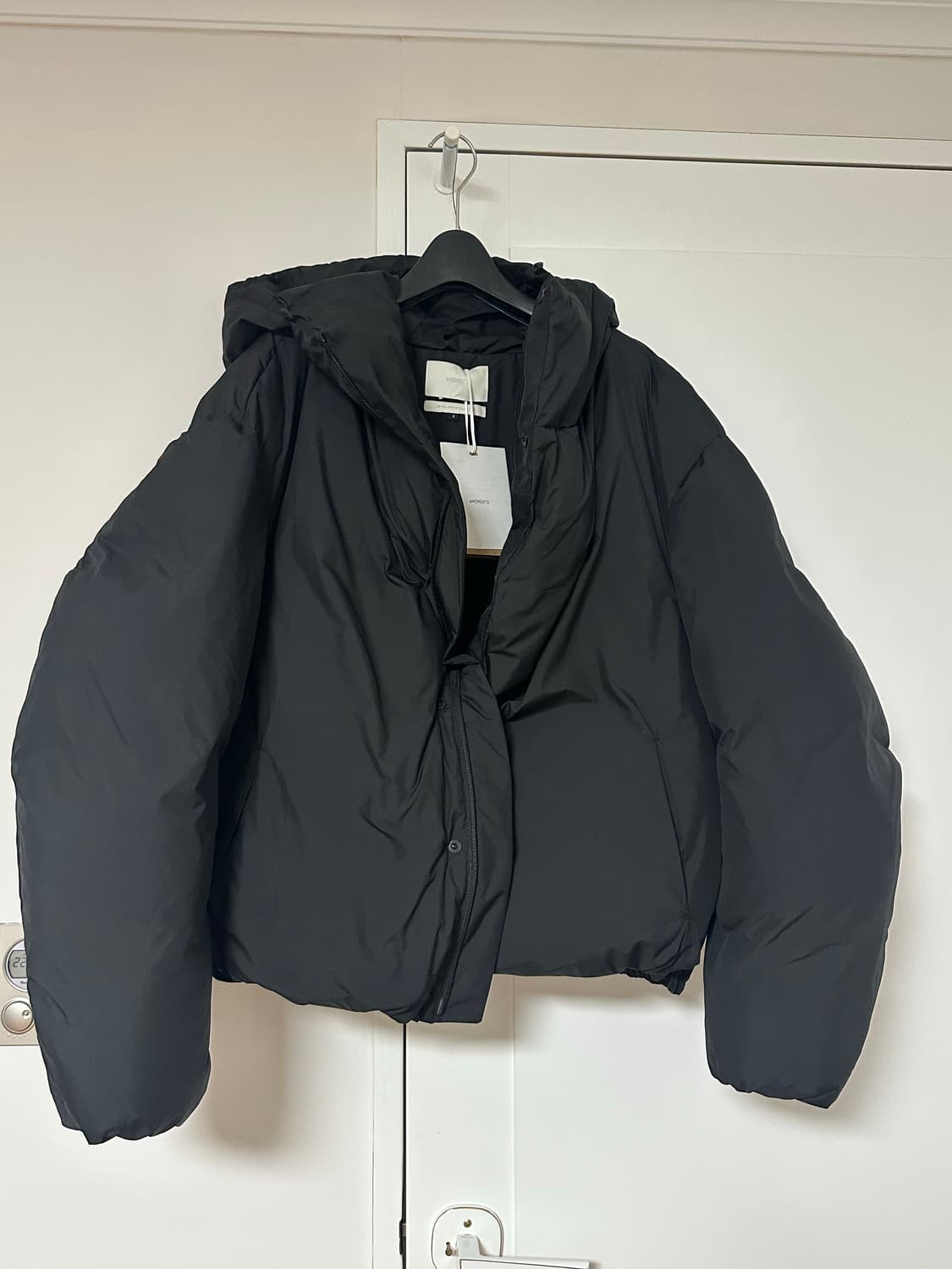 아모멘토 HOODED DOWN PUFFER 블랙 S 상품이미지4