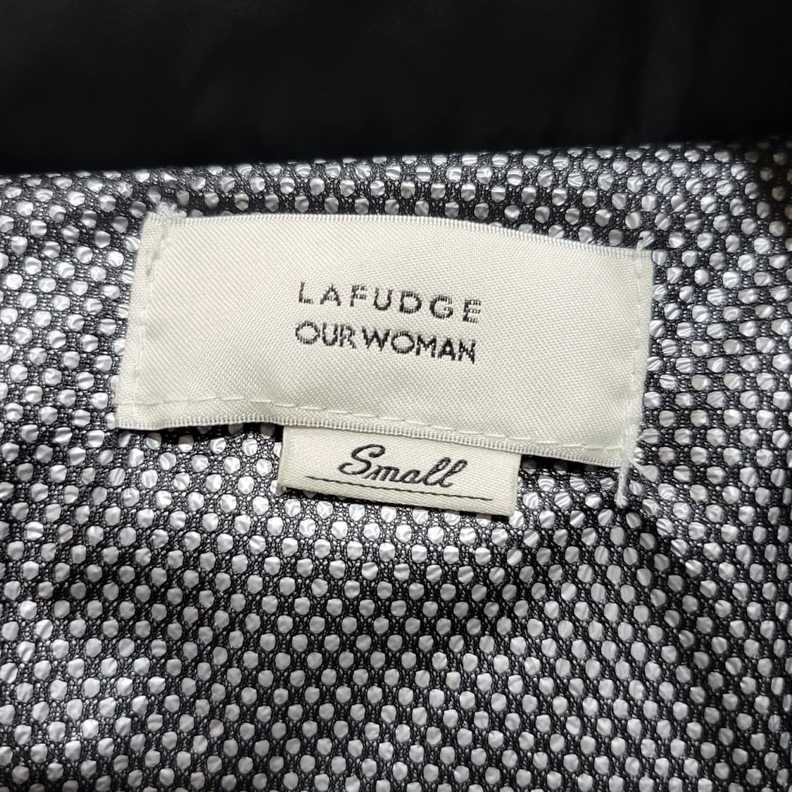 (여성) 라퍼지스토어 크롭 푸퍼패딩블랙 (S) 상품이미지4