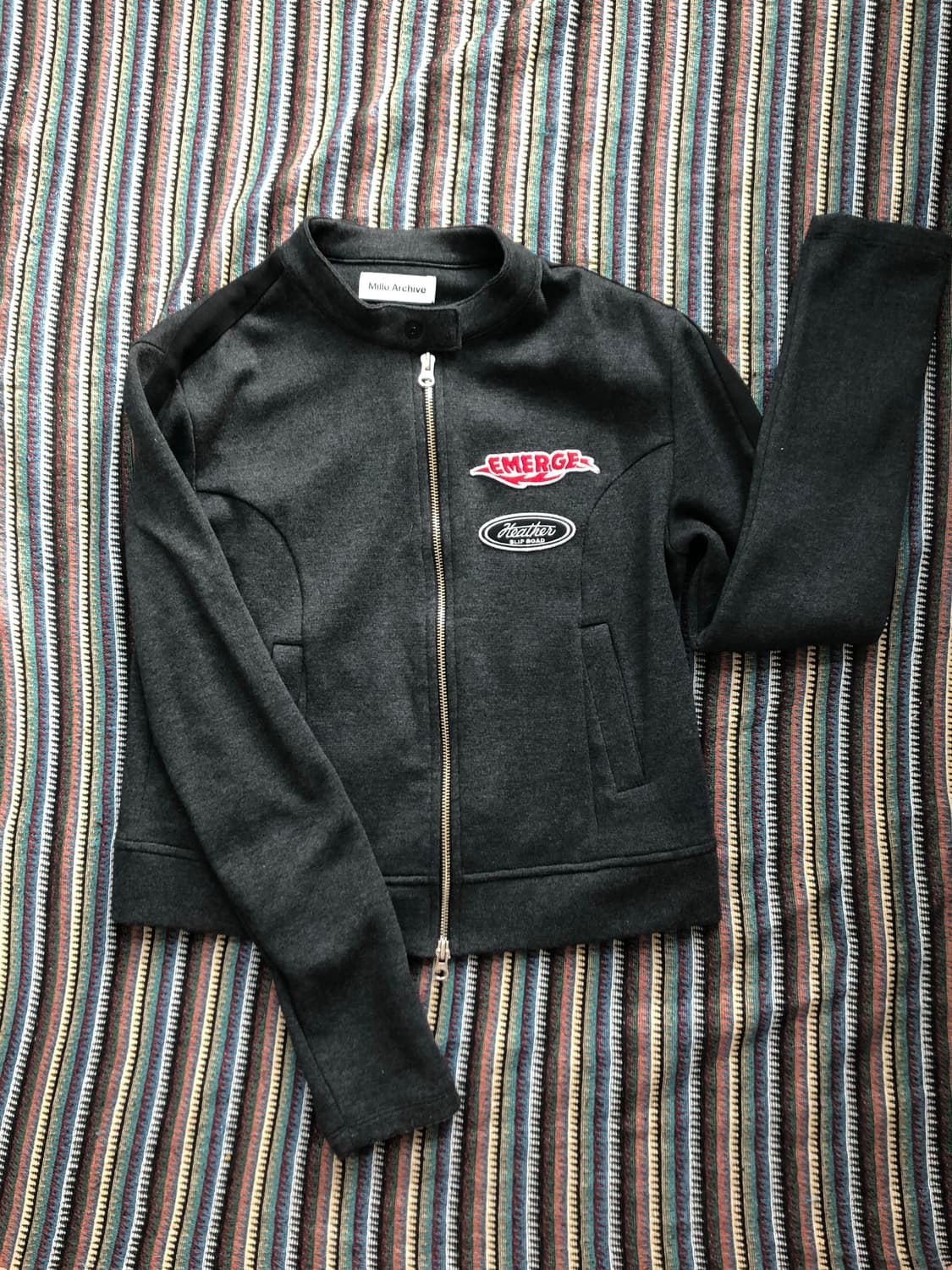 밀로우먼 트랙져지 레이서 자켓 차콜 상품이미지1