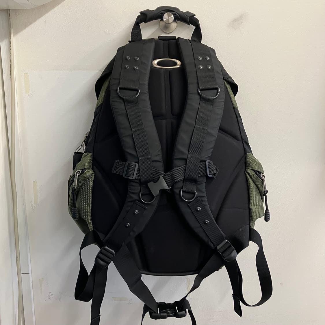 N19 오클리 백팩 상품이미지2