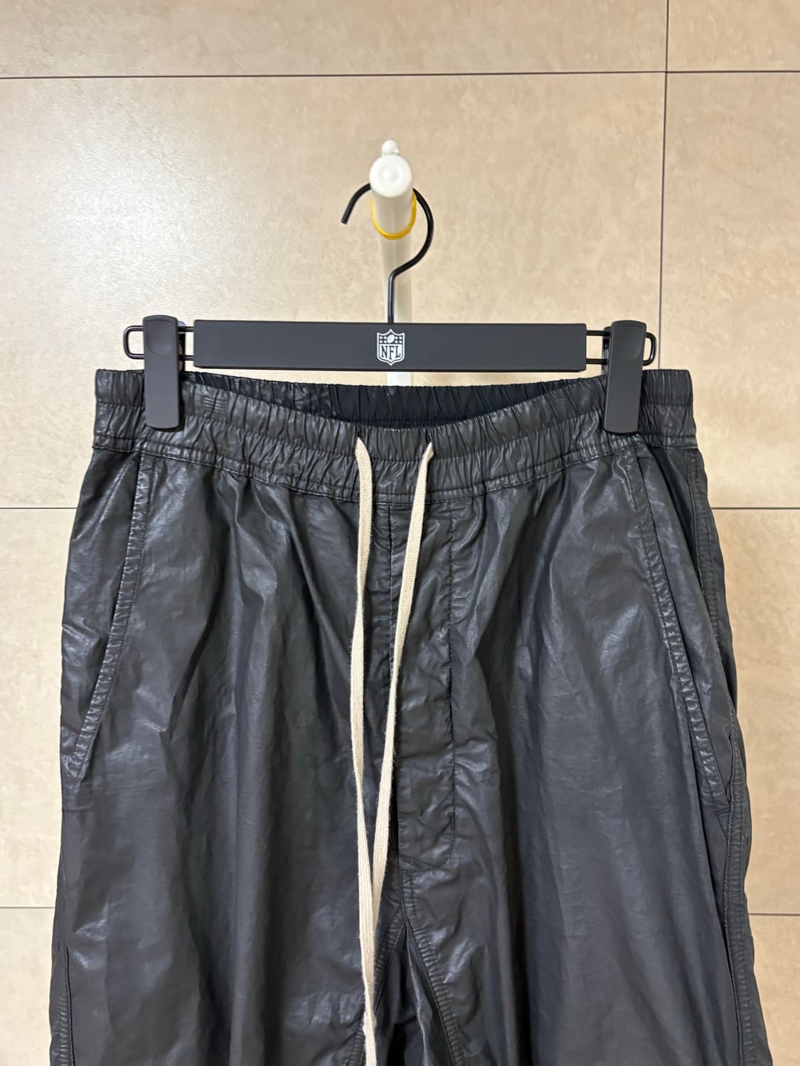 릭오웬스 코팅 드로스트링 상품이미지2