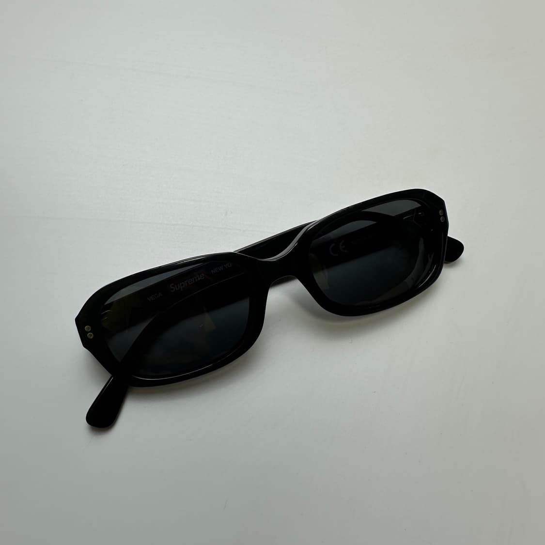 SUPREME 21SS Vega Sunglasses 슈프림 선글라스 상품이미지1