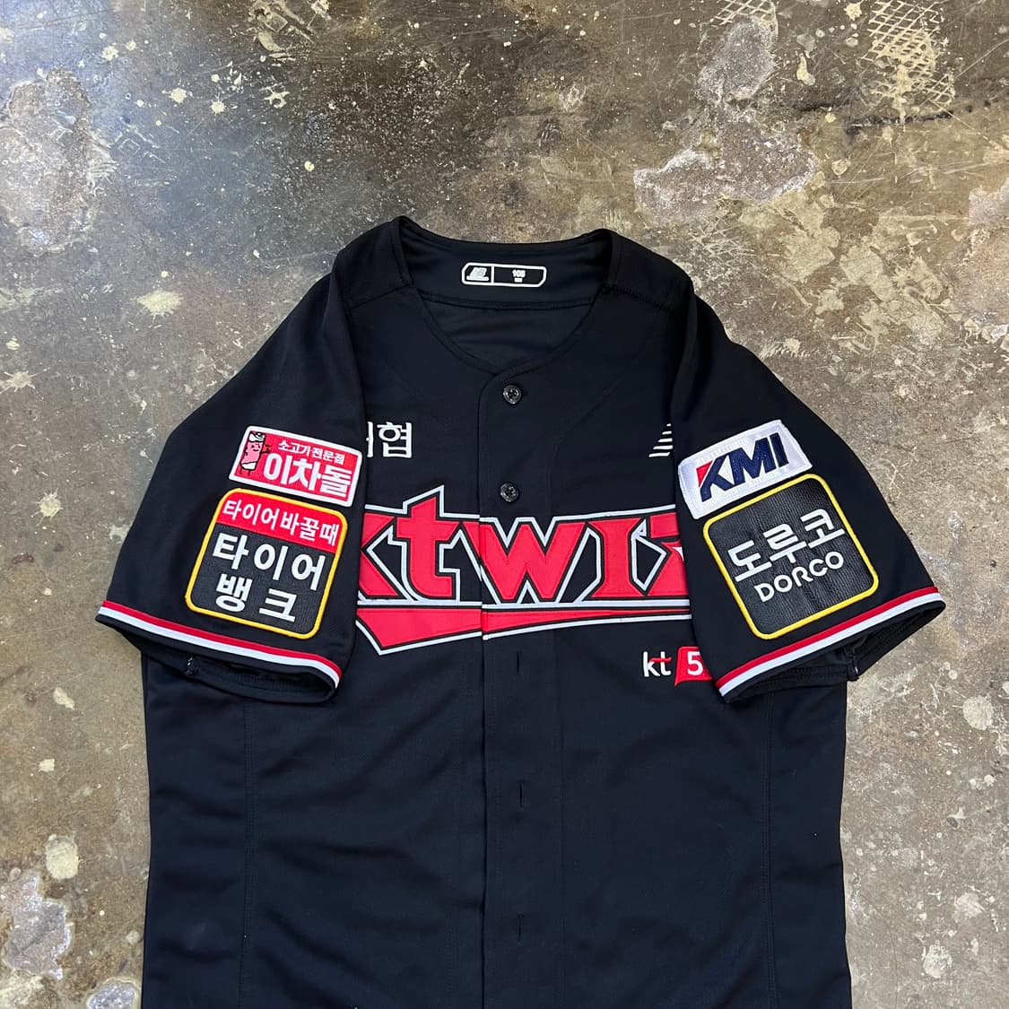 105) KT 위즈 뉴발란스 어센틱 야구 유니폼 강백호 마킹 상품이미지2