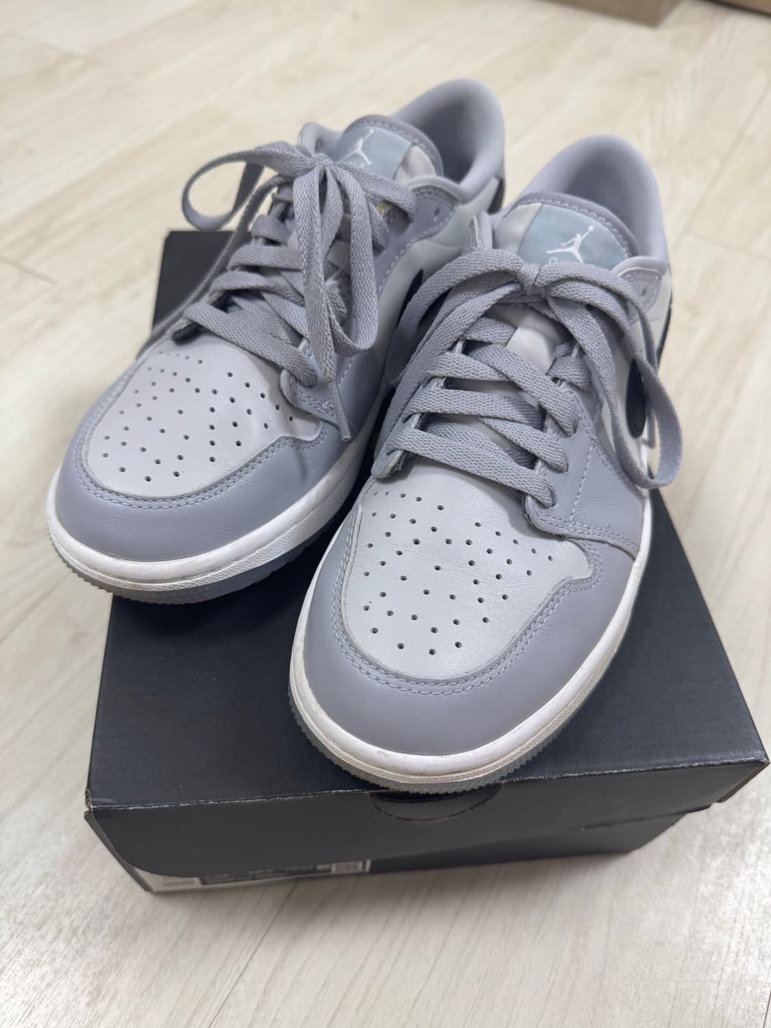 에어조던 골프화 울프그레이 상품이미지1