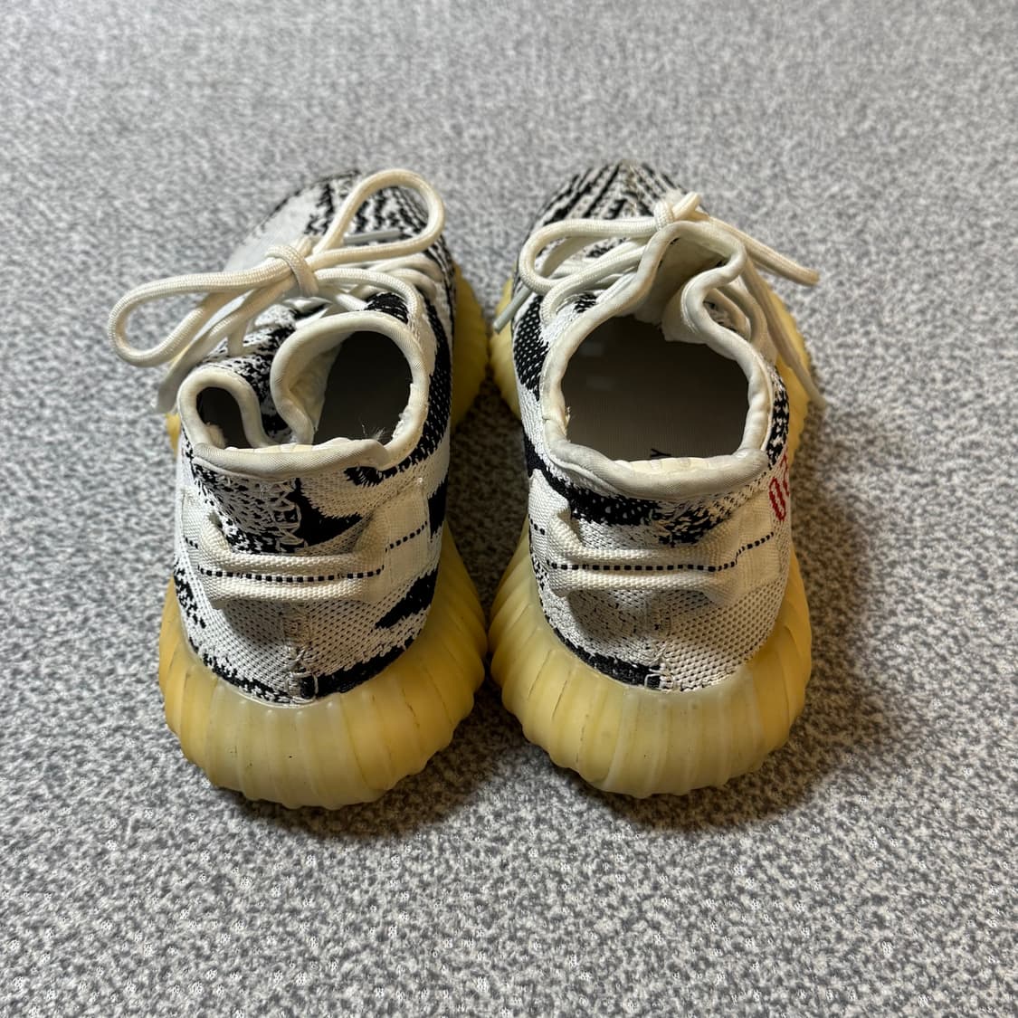 아디다스 이지부스트 지브라 240 상품이미지5