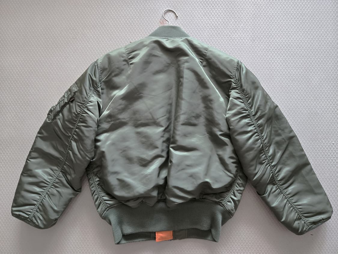 [M] 알파인더스트리 MA-1 플라이트 자켓 세이지 상품이미지3