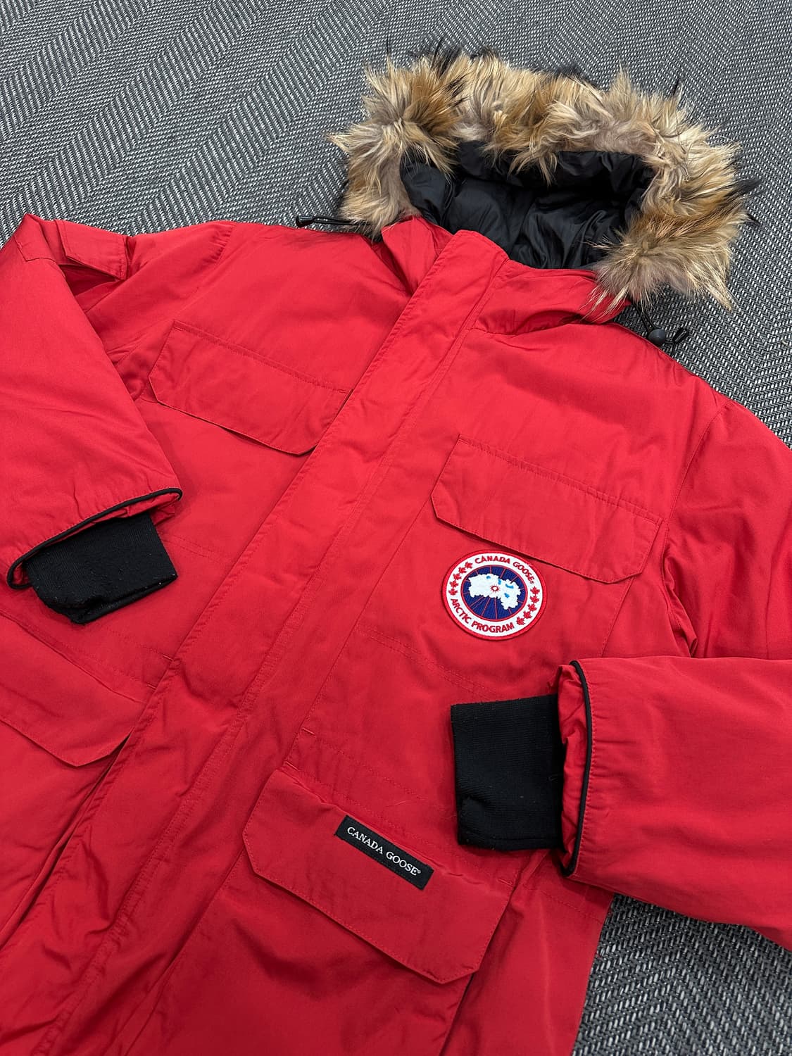 캐나다구스 익스페디션 파카 레드 상품이미지6