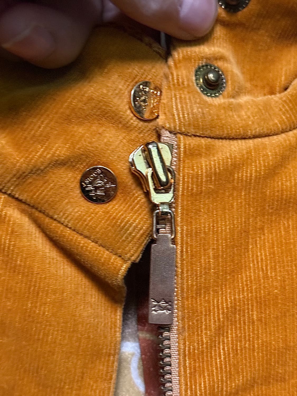 에고이스트 도쿄 서울 노랑색 노란색 옐로우 골덴 코듀로이 집업 뱀피 가죽 상품이미지6