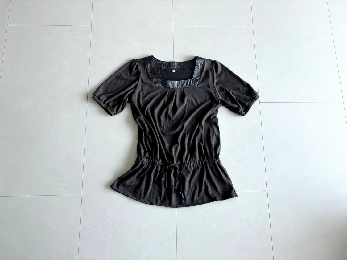 square neck ribbon waist top 상품이미지1