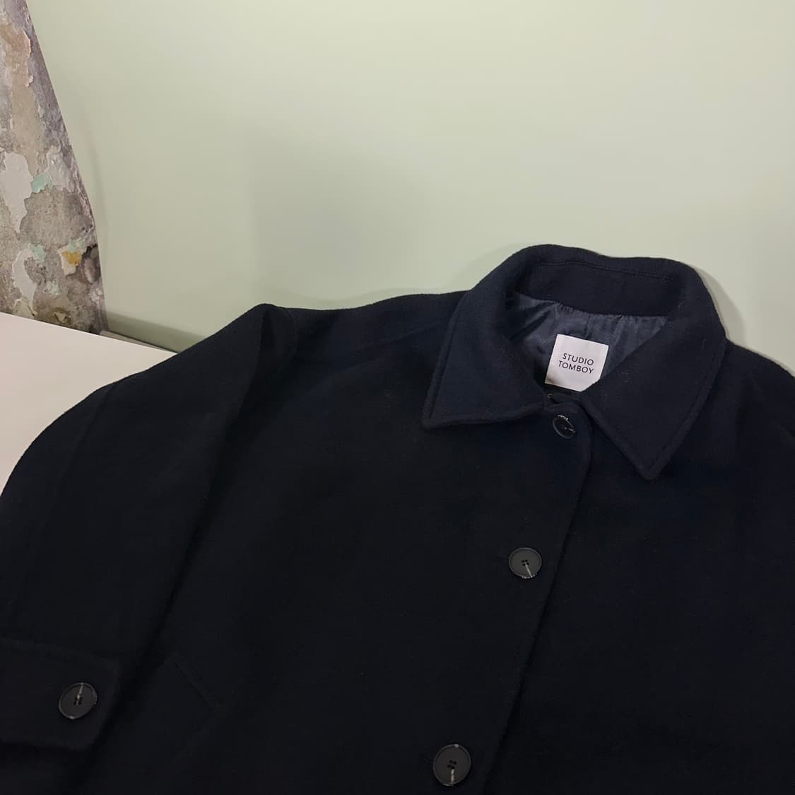 우먼OS 스튜디오톰보이 오버핏 다크네이비 핸드메이드 캐시미어코트 상품이미지1