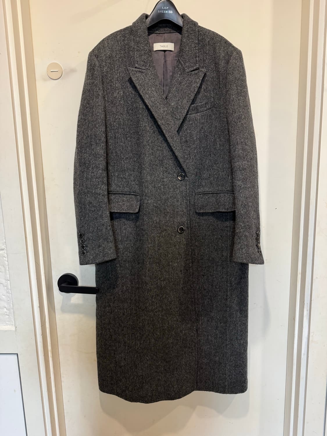 table 테이블 헤링본 롱코트 상품이미지2