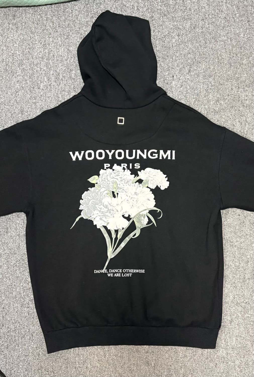 급처) 정품 우영미 플라워 후드티 실착 1회 48사이즈 상품이미지2