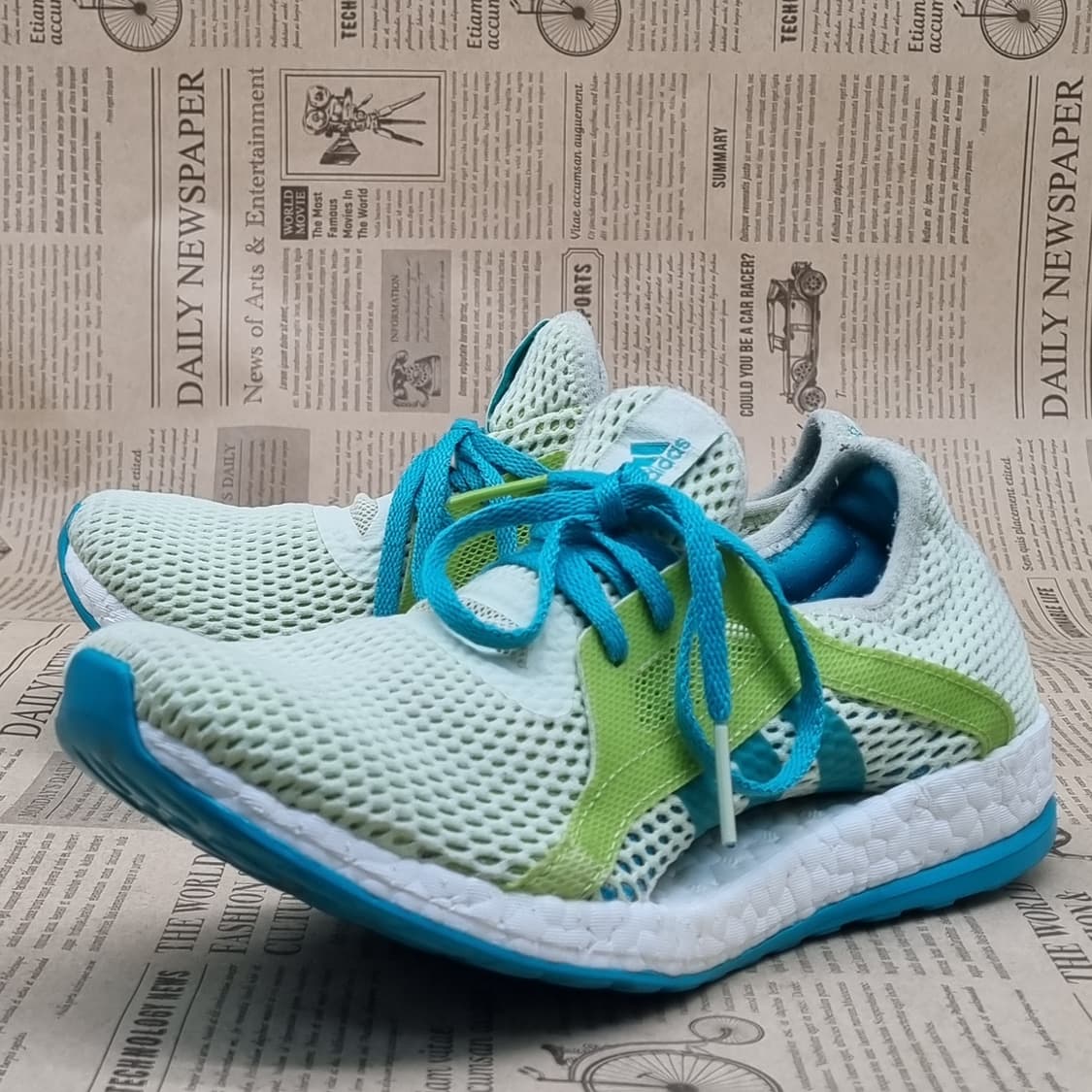 아디다스 퓨어부스트 여성운동화240  상품이미지1