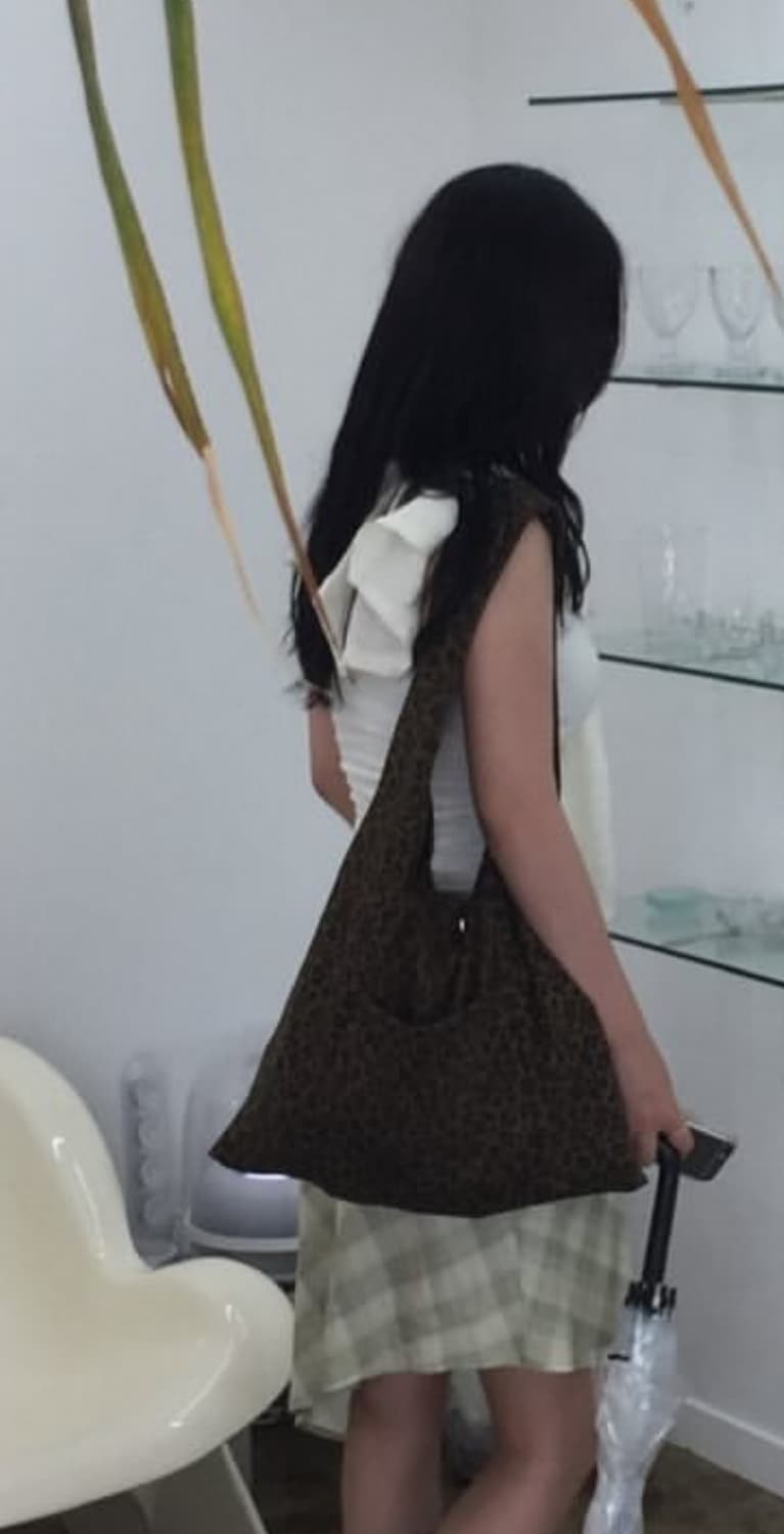 아워캐비넷 soho leopard bag 호피백 상품이미지2