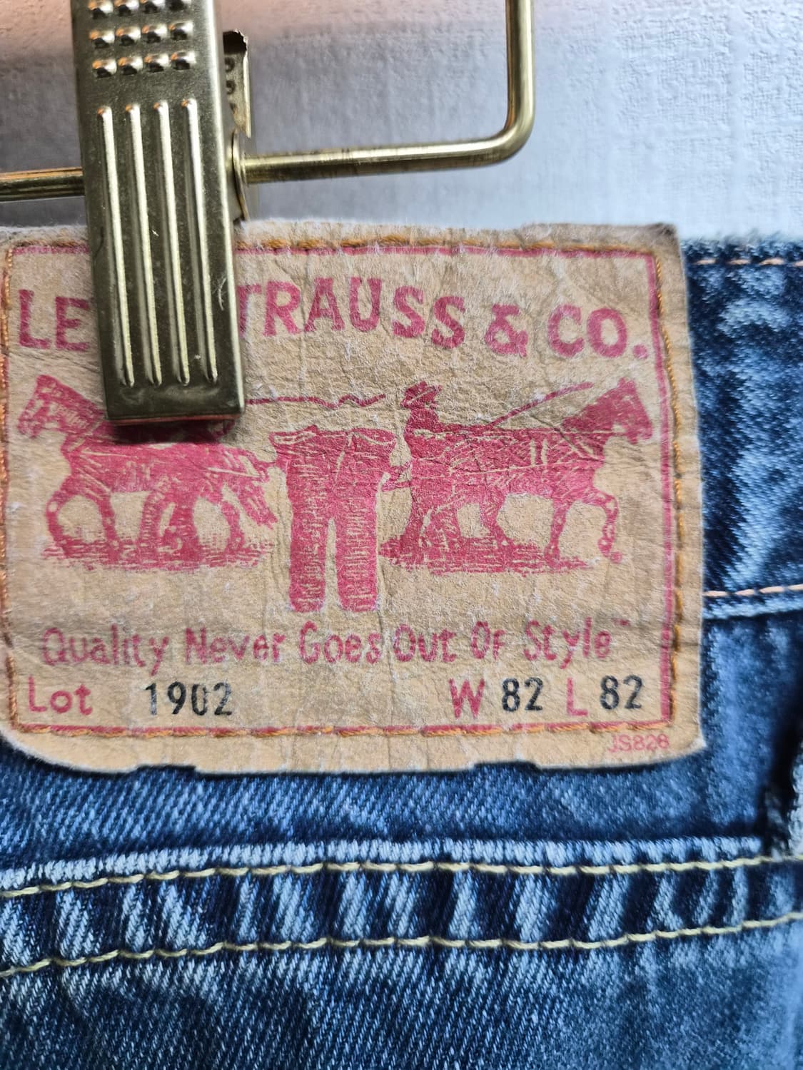 32) 리바이스 타입원 워싱진 팝니다 상품이미지4