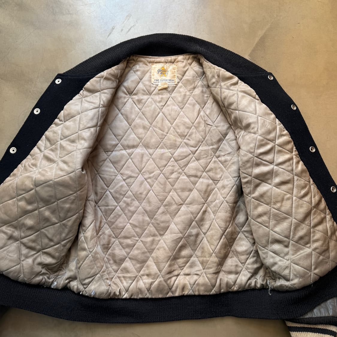 80 ~ 90S 골든베어 USA 바시티 자켓 상품이미지5