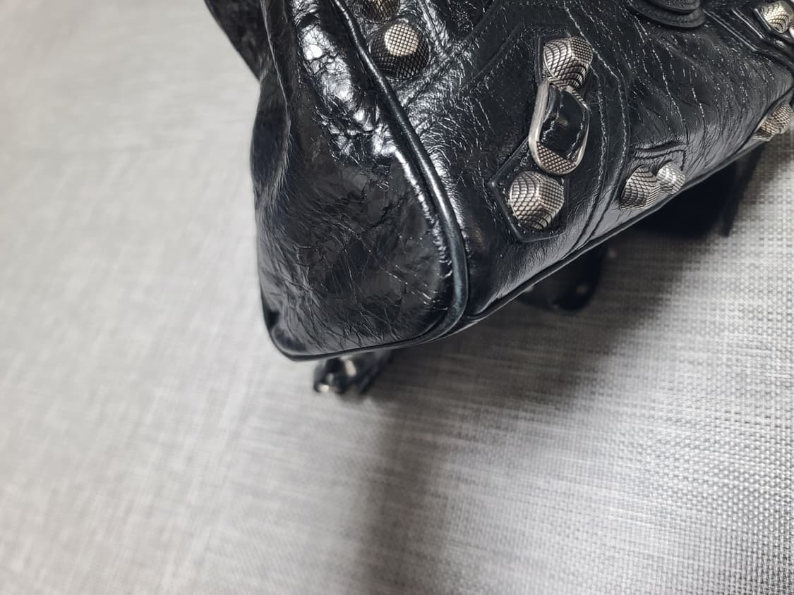 발렌시아가 르카골 더플백 미디움 블랙 토트백 크로스백 숄더백 상품이미지4