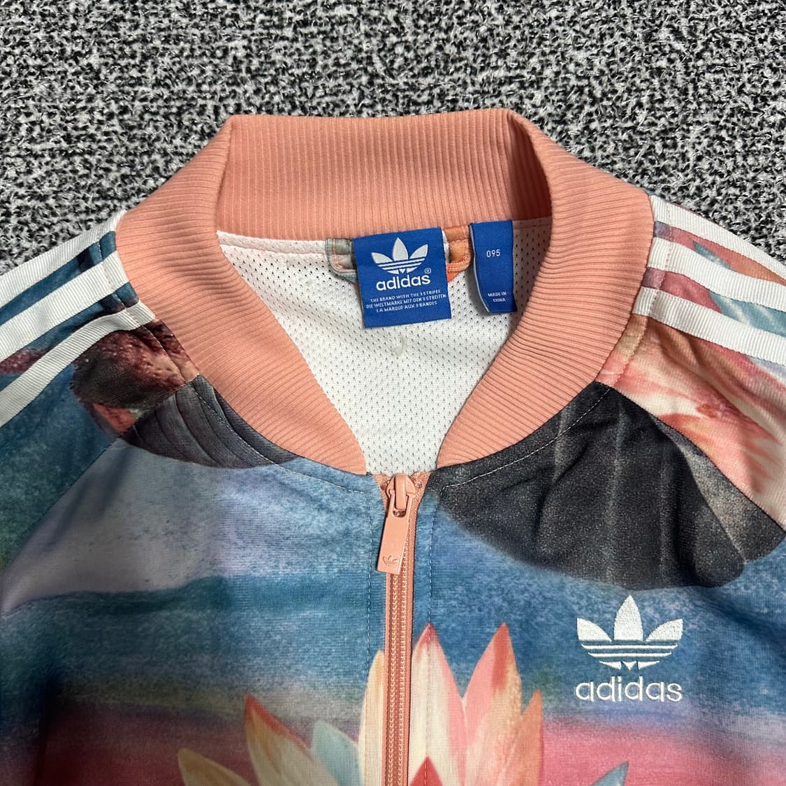 (95) 아디다스 올드스쿨 플라워 쿠르소 져지 상품이미지2