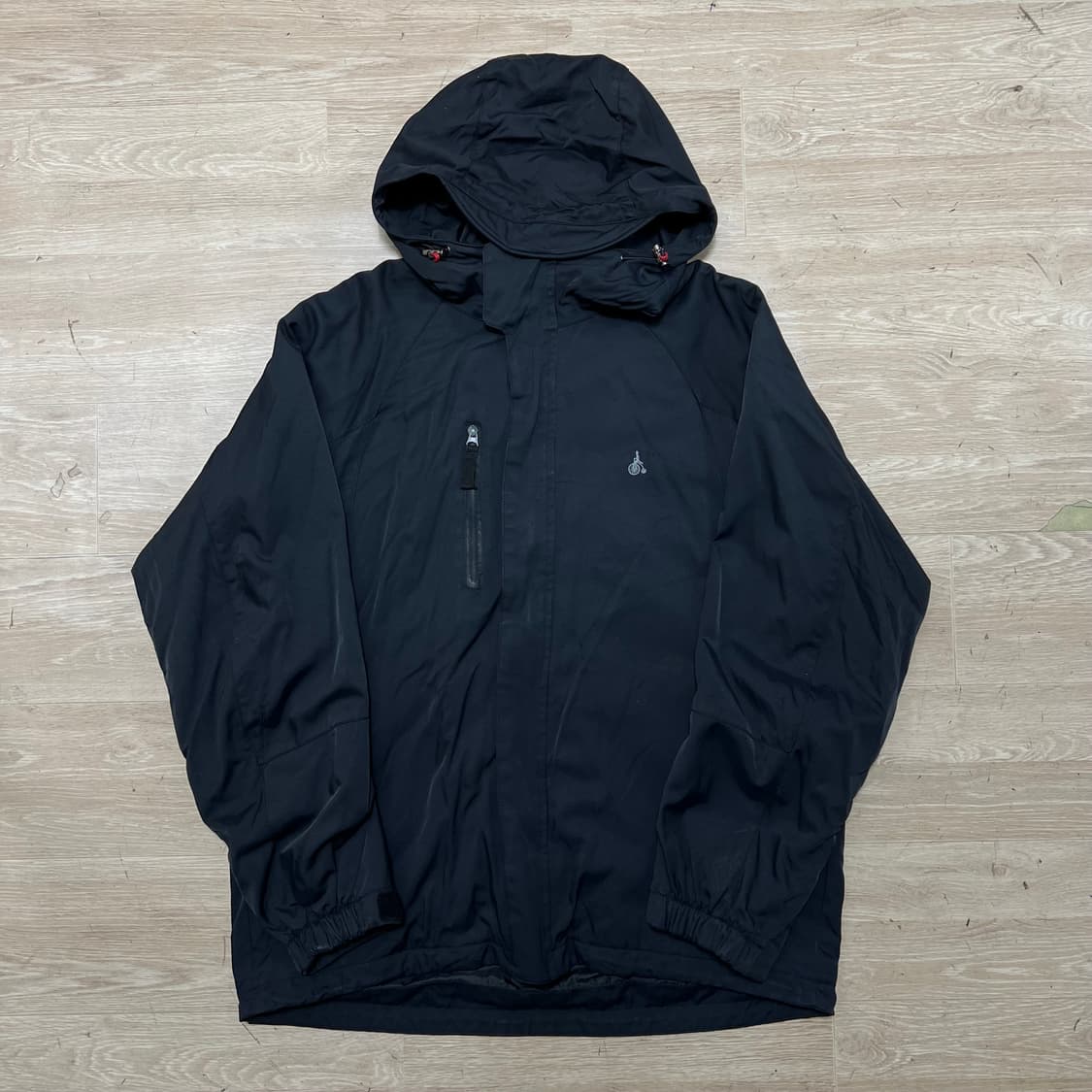 빈폴 스포츠 자수 로고 바람막이 후드자켓 [블랙] L/100 상품이미지1