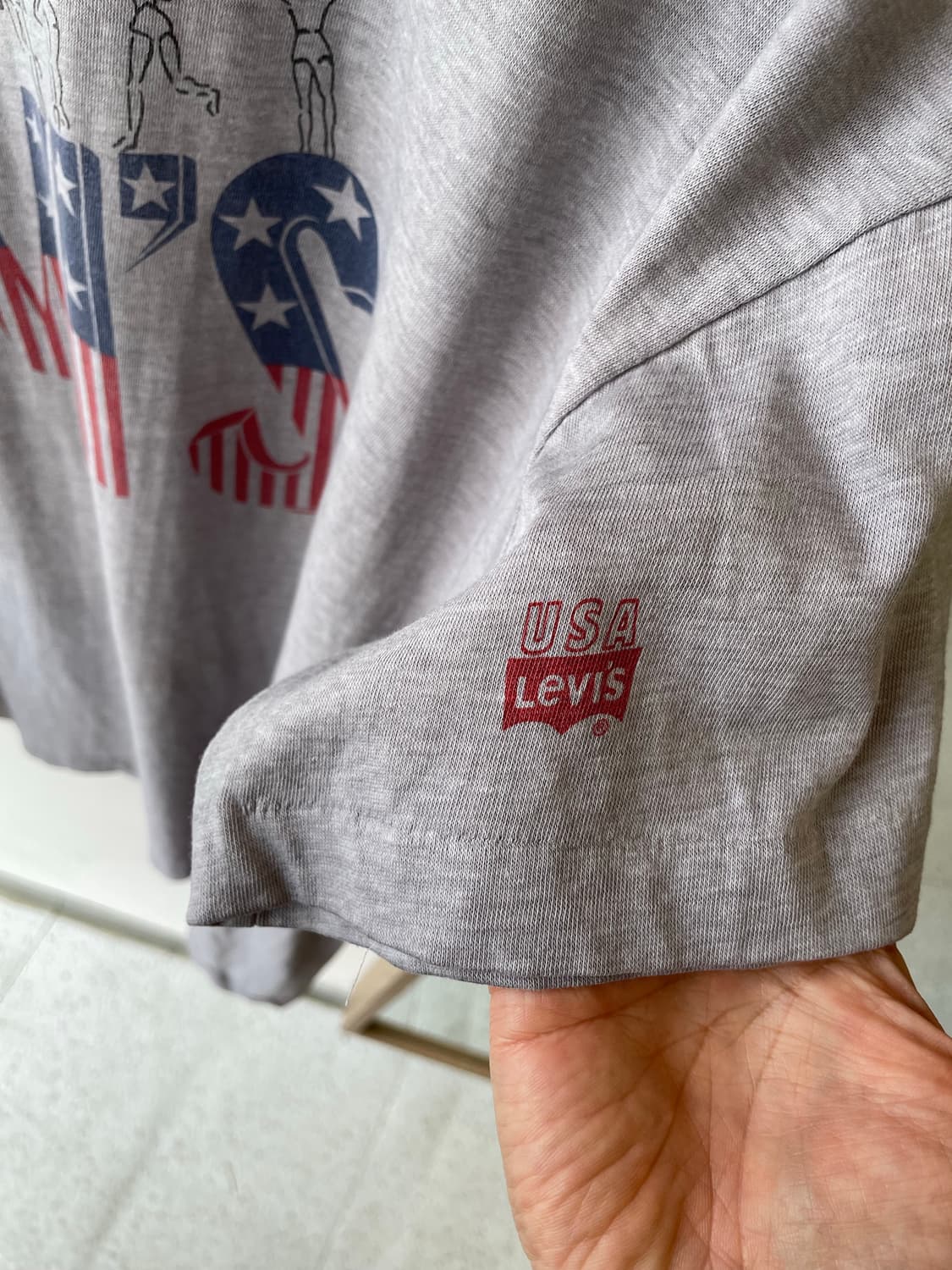 80‘s Levis USA 1980 올림픽 티셔츠 (XL) 상품이미지3