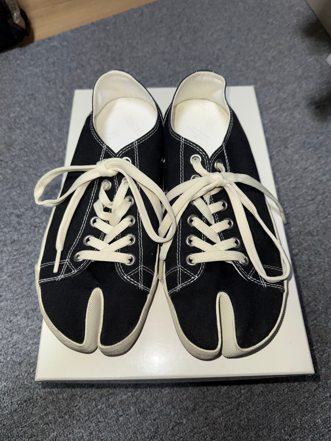 [41.5] 메종 마르지엘라 타비스니커즈 블랙 상품이미지2