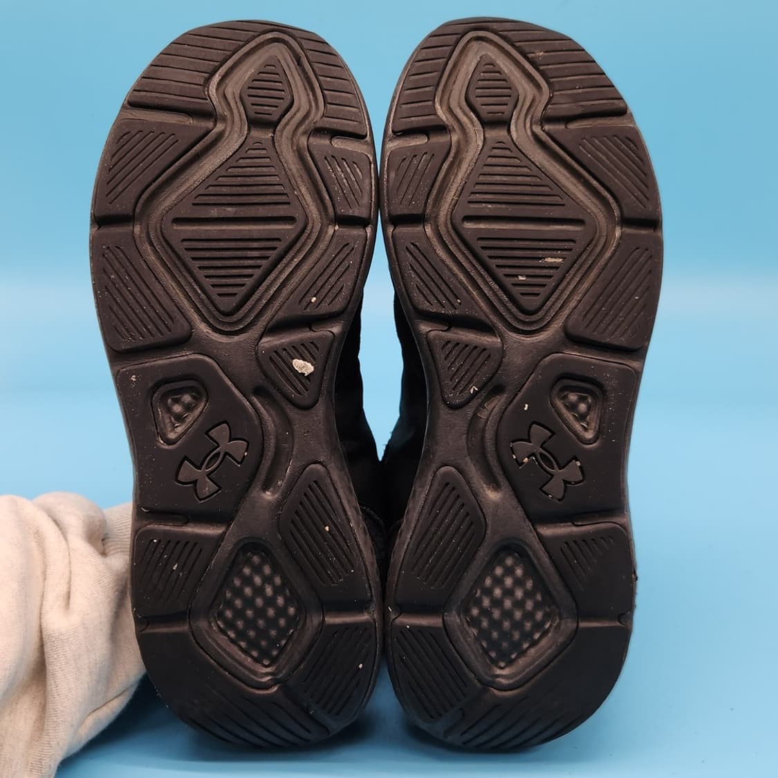 oo 언더아머 UA. 차지드 디코이 남성운동화275 상품이미지3