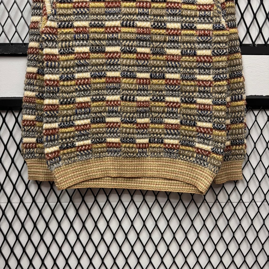 ITA VTG 울 니트 스웨터 엠보싱 디테일 루즈핏 베이지 상품이미지4