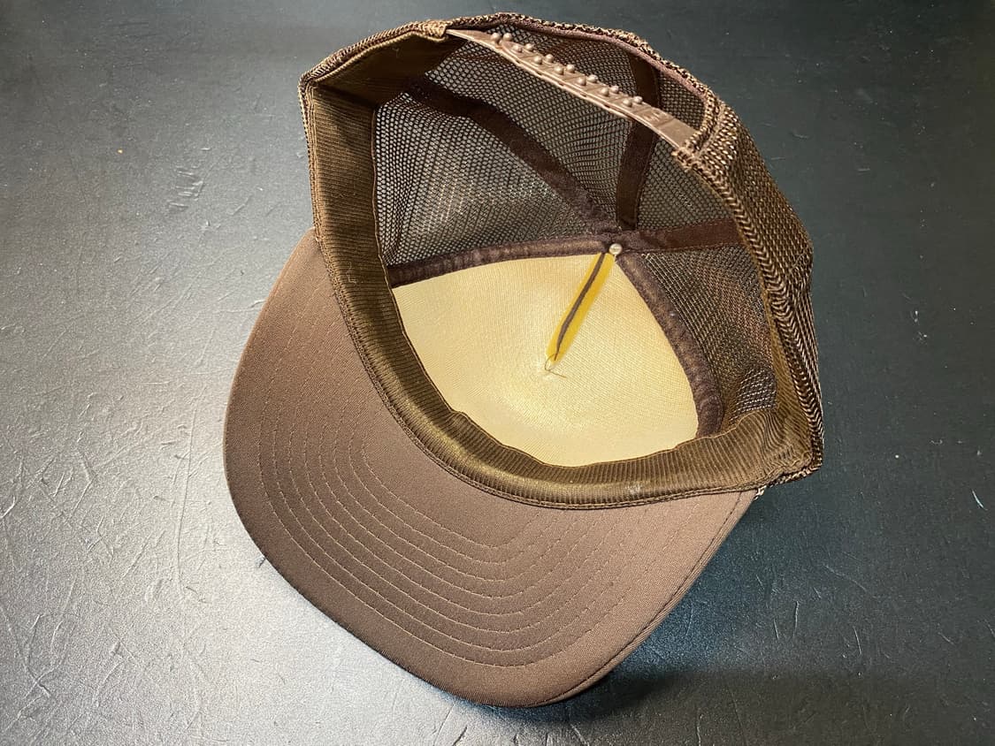 Holy hill vintage trucker cap 상품이미지5