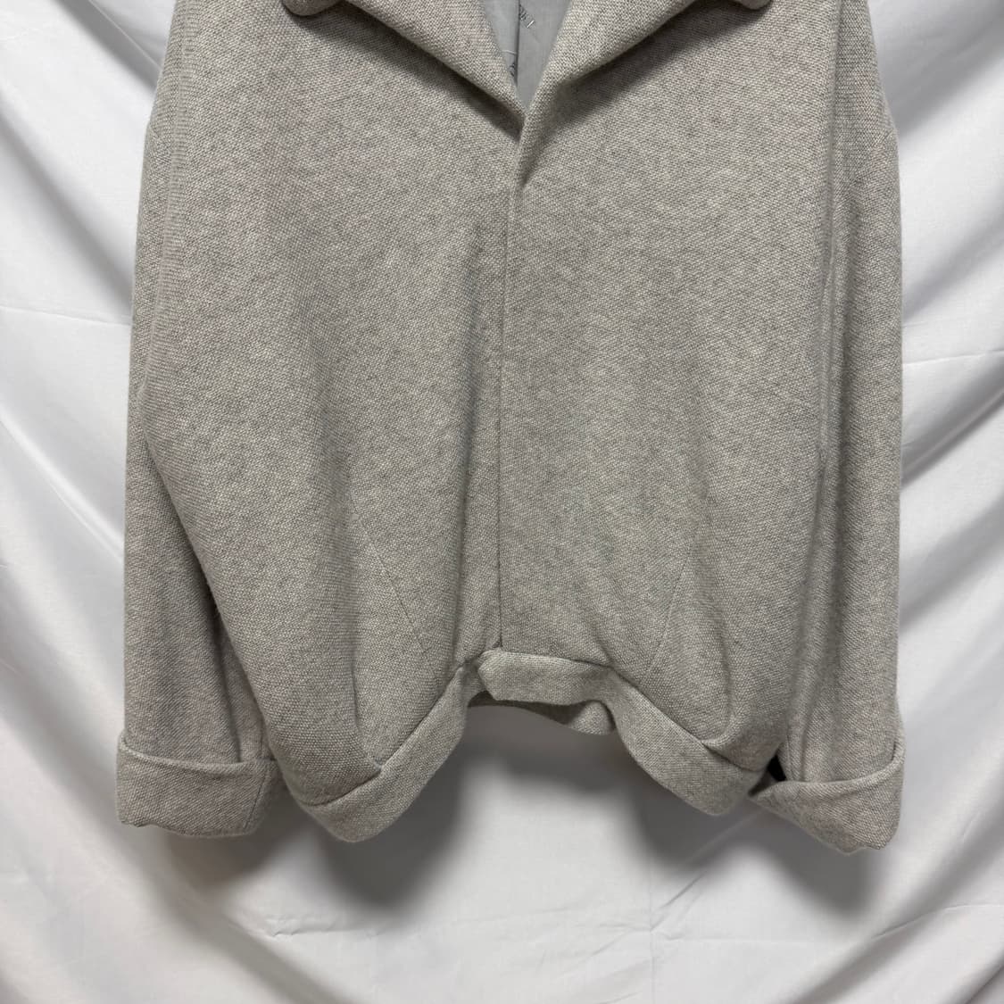 [S+급/L] 디올 캐시미어 니트 크롭 자켓 그레이 상품이미지3