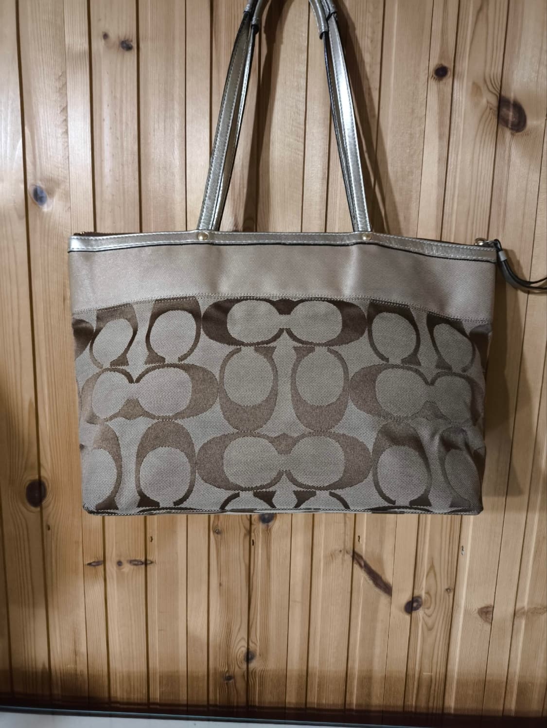 코치 시그니처 패턴 토트백 상품이미지4