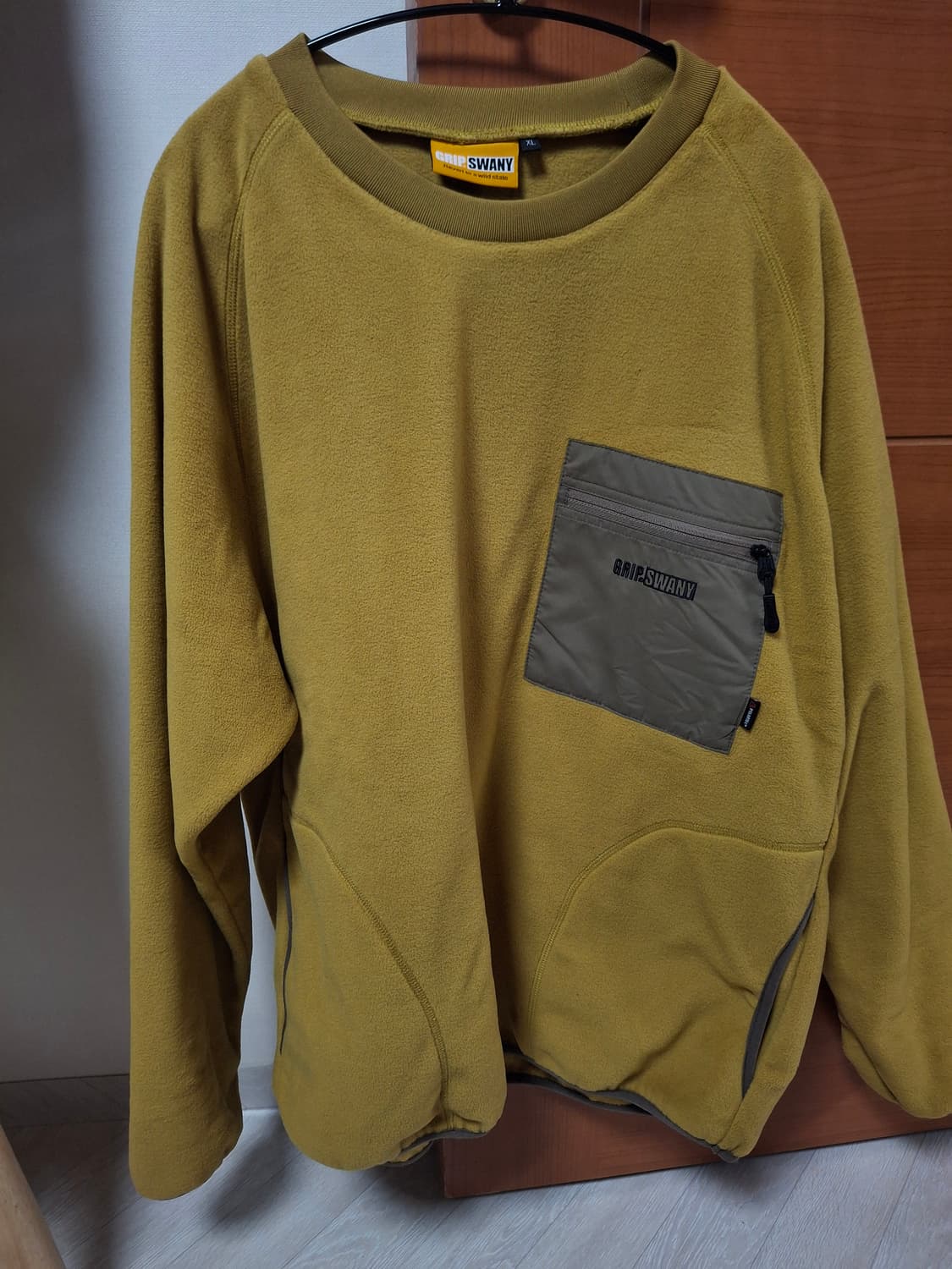 [XL] 그립스와니 폴라텍 플리스 맨투맨 상품이미지1