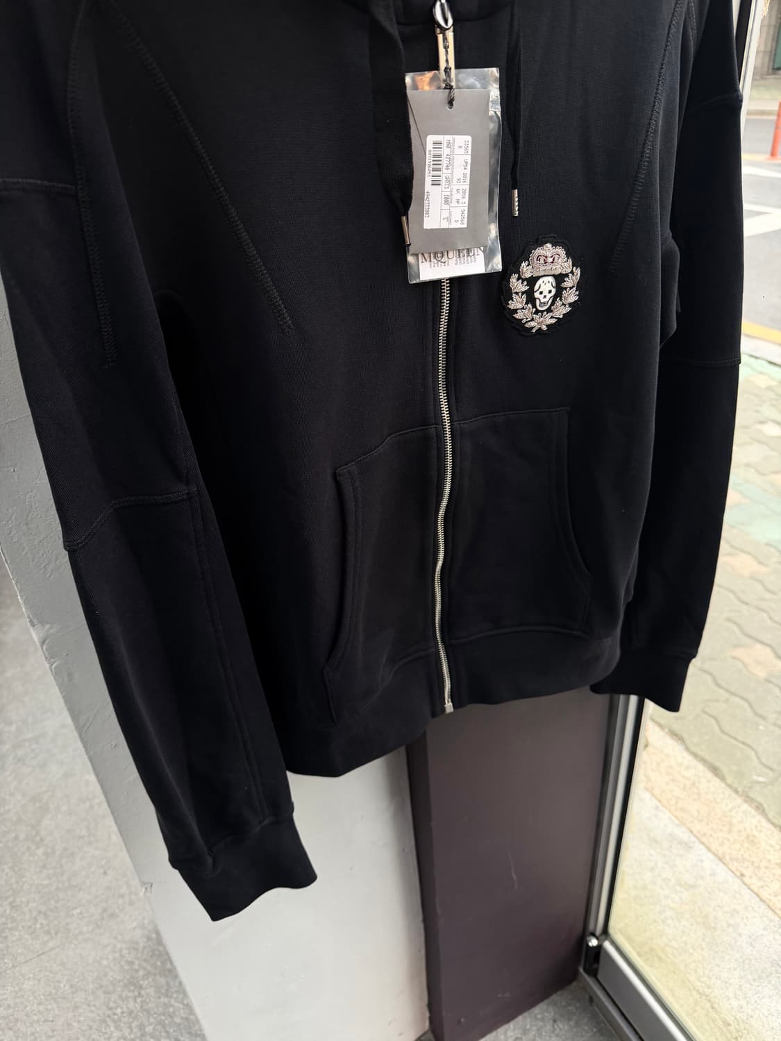 L/ 알렉산더맥퀸 스컬 블랙 솔리드 후드집업(새상품) 상품이미지6