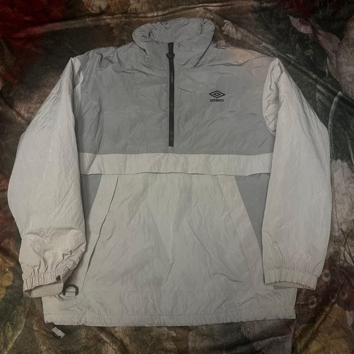 엄브로 빈티지 빅로고 그레이반집업패딩 110 상품이미지1