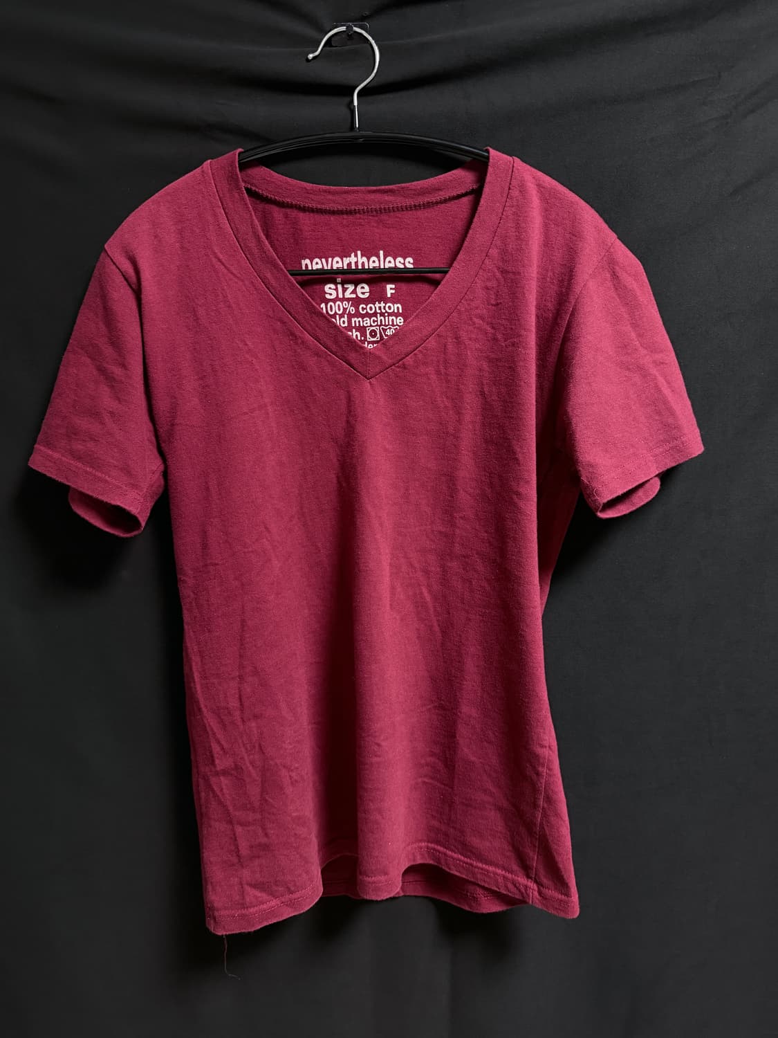 Burgundy V-neck T-shirt 상품이미지3