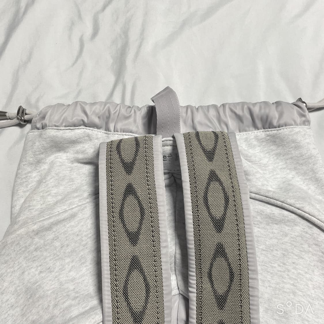 미스치프 드로우스트링 더플백 백팩 상품이미지4