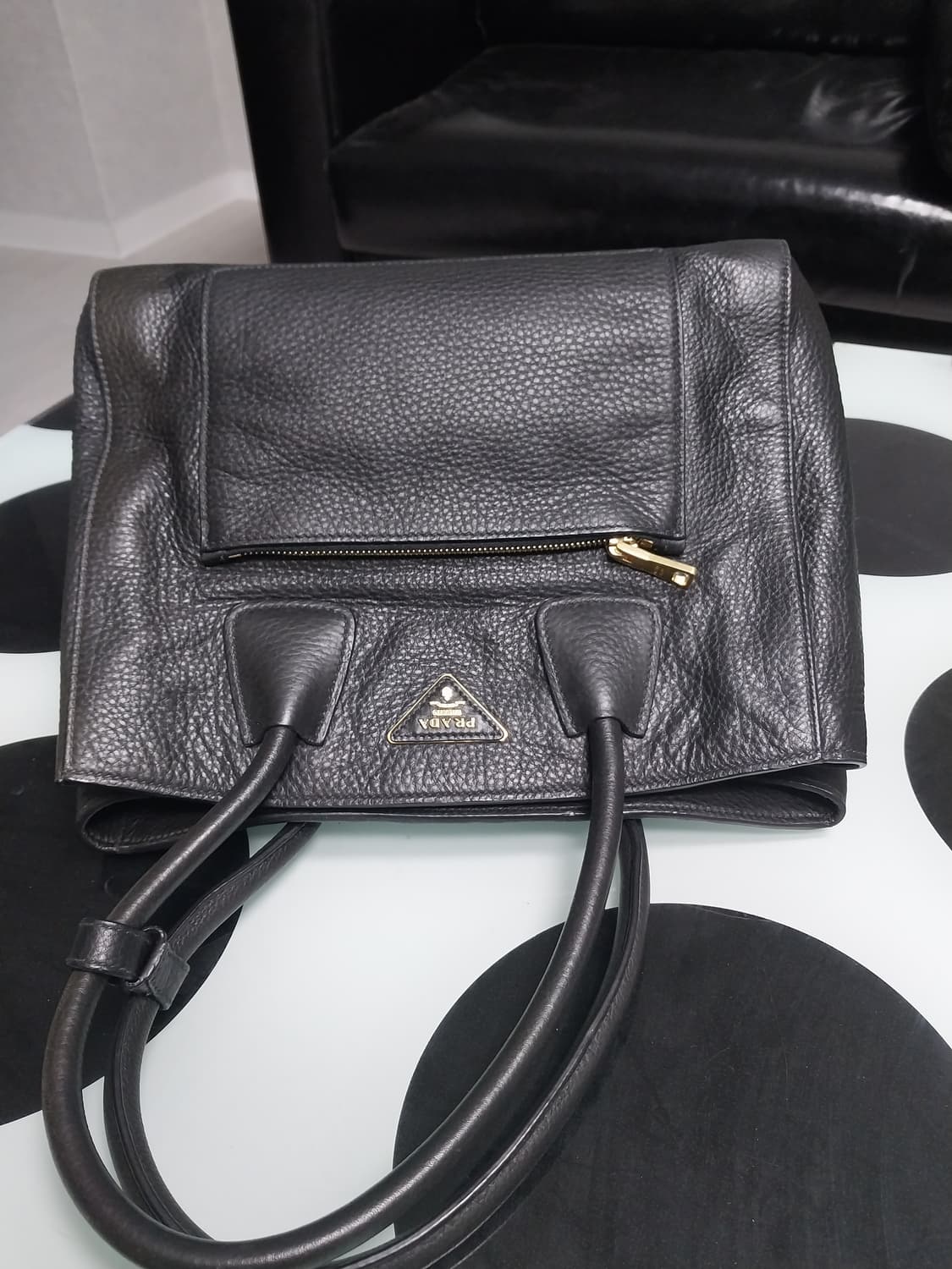 프라다  토트백 상품이미지1