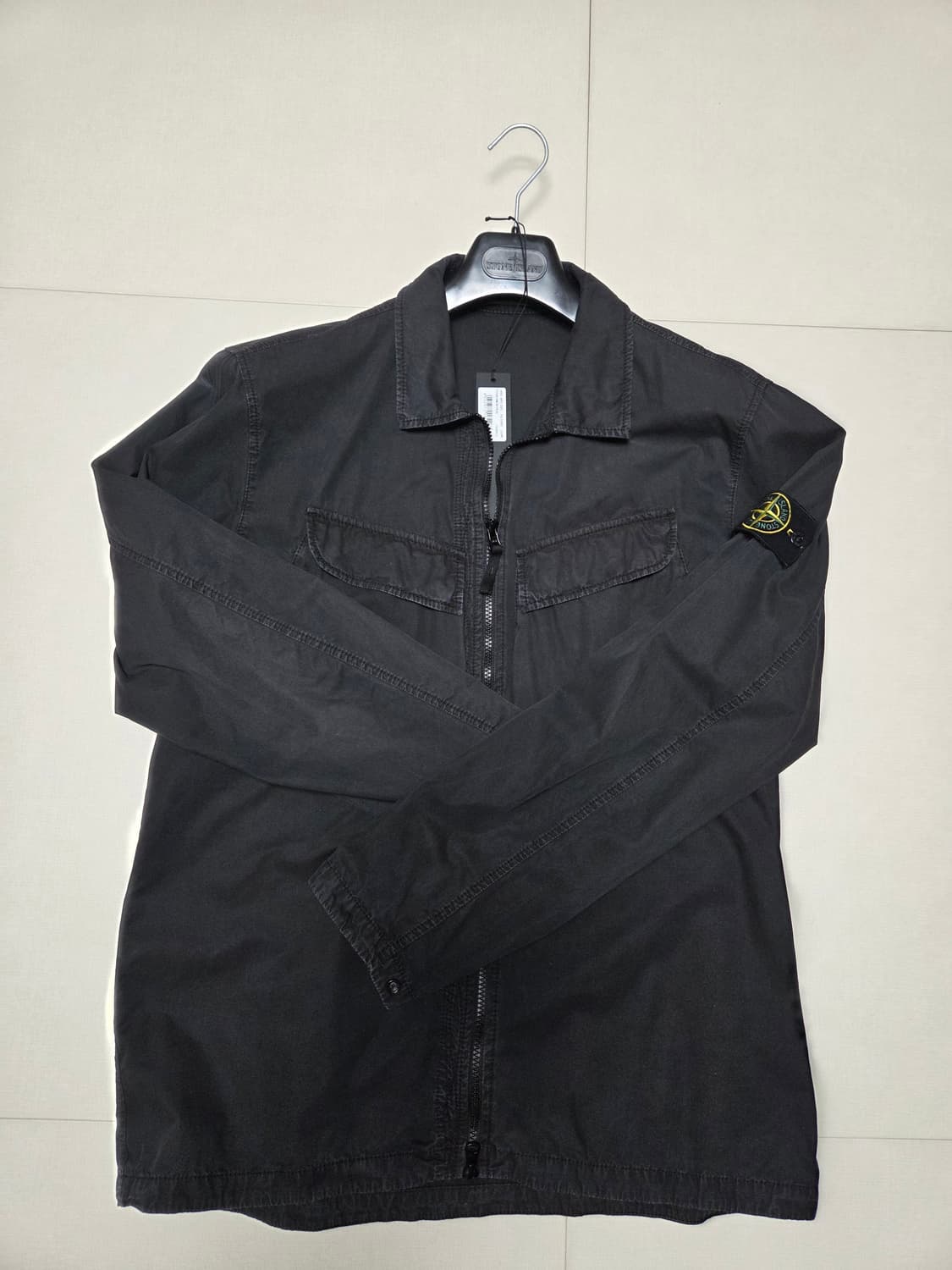 상품명스톤아일랜드 FW 가먼트다잉 올드 트리트먼트 오버셔츠 101wn 상품이미지3