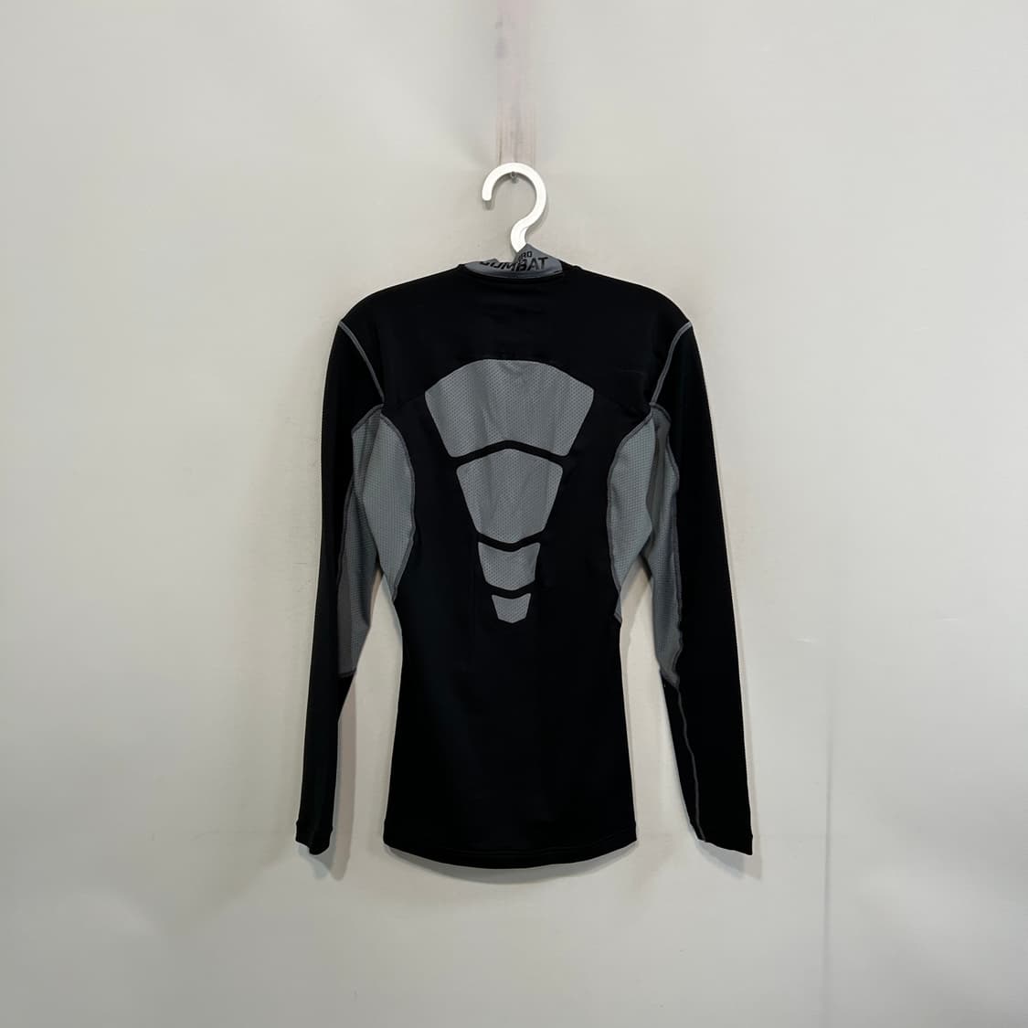 나이키 프로컴뱃 컴프레션 100 L 상품이미지3