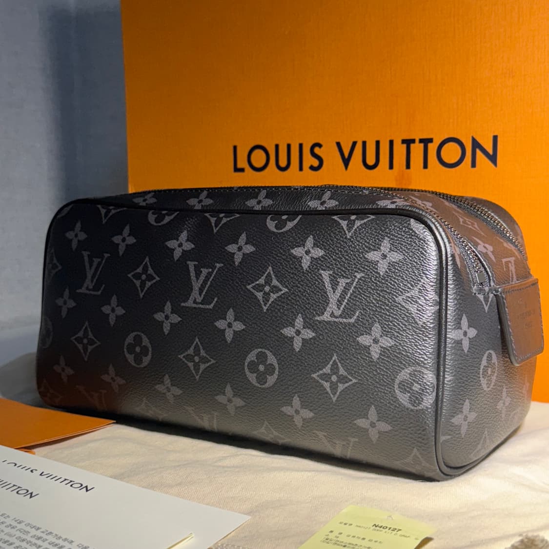 [당일배송] 루이비통 모노그램 이클립스 돕키트 파우치 백 상품이미지2