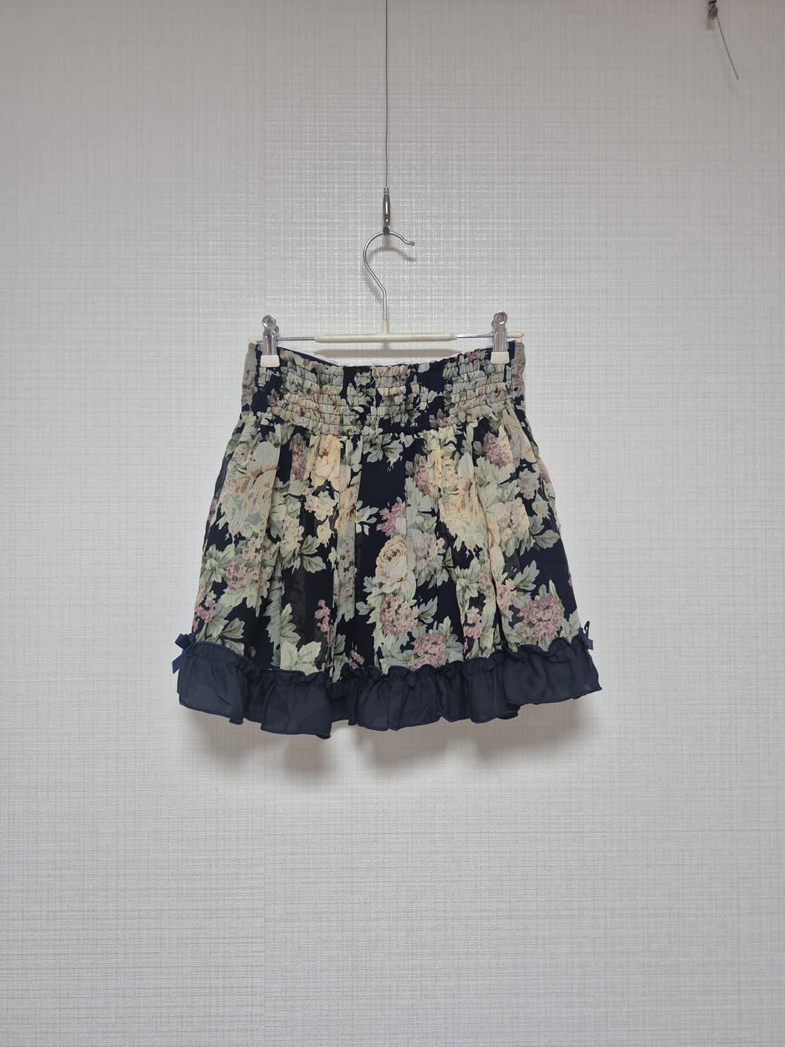 리즈리사 샘플 네이비플로럴 스카팡 상품이미지2