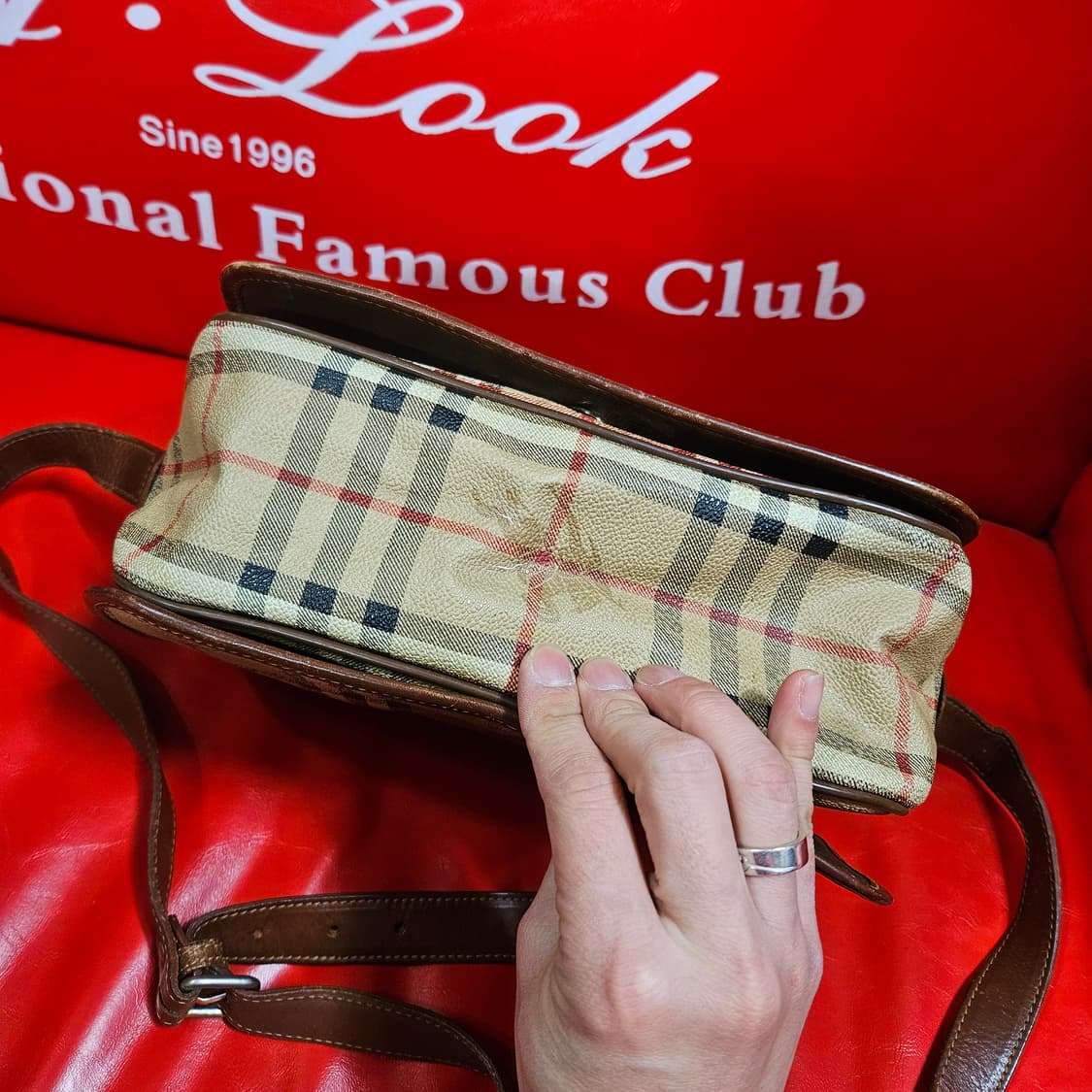 버버리스(Burberrys) 90's 빈티지 시그니쳐 체크 크로스백 상품이미지5