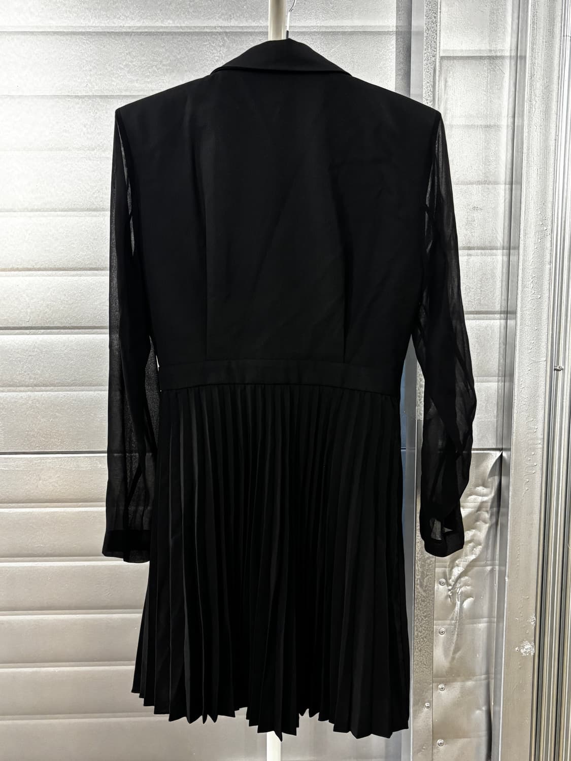 Sandro 플리츠 배색 블랙 원피스 54 상품이미지3