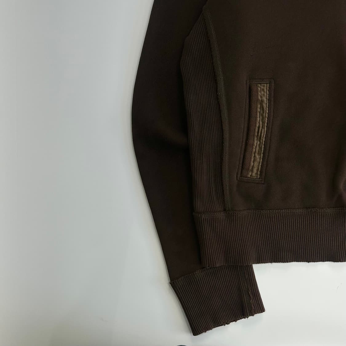 Abercrombie 아베크롬비 AF 하이넥 브라운 니트  상품이미지5