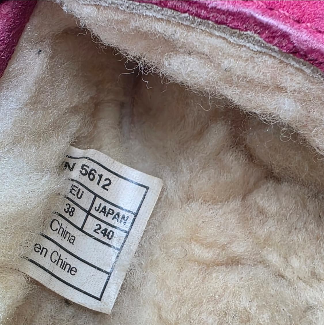 (중고) UGG 어그 다코타 여성 플랫 로퍼 240사이즈 상품이미지6
